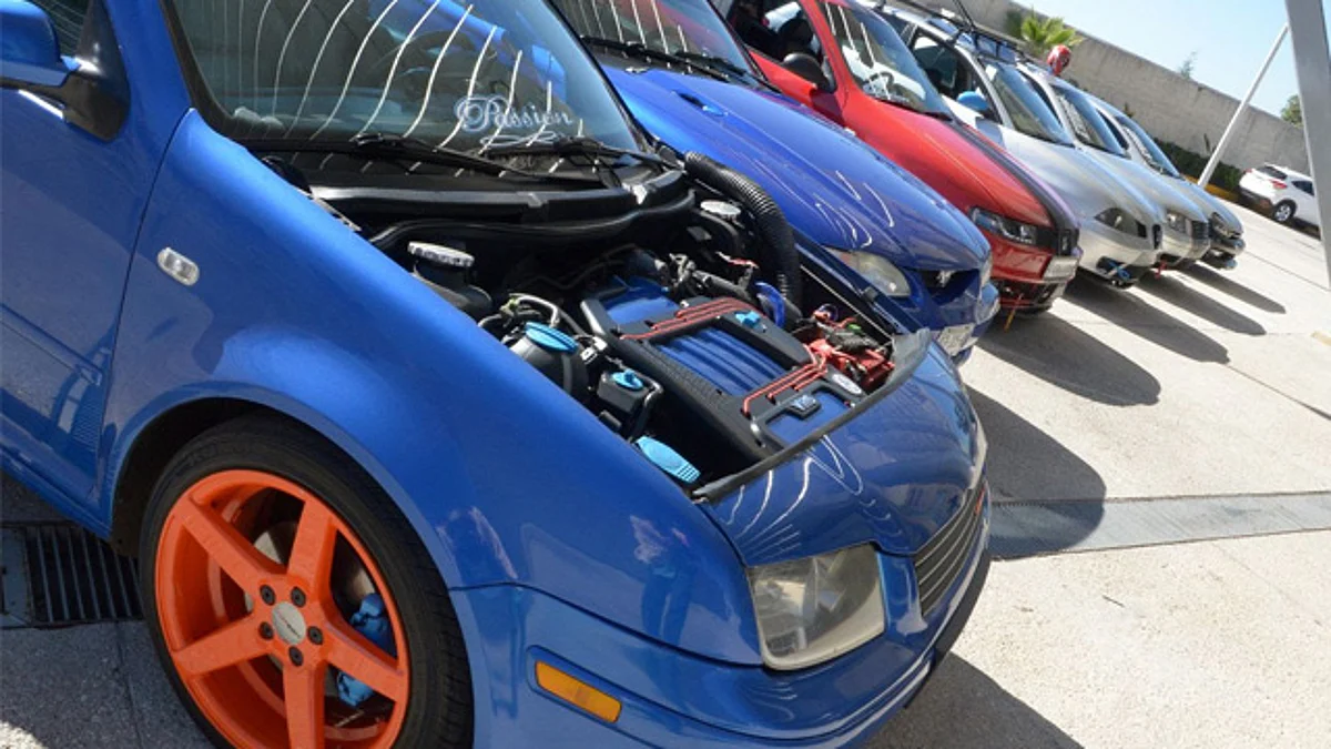 Participan 150 vehículos en el Car Show Multimarca