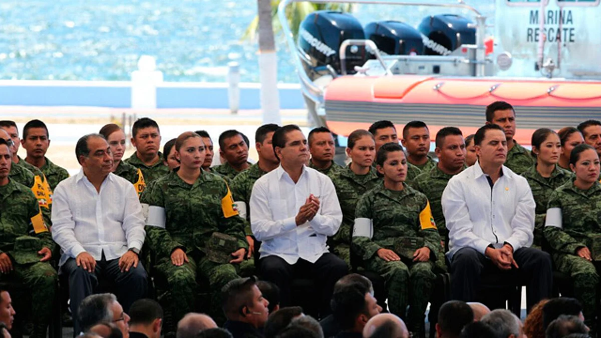 Asiste Silvano Aureoles a 30 aniversario del Sistema Nacional de Protección Civil