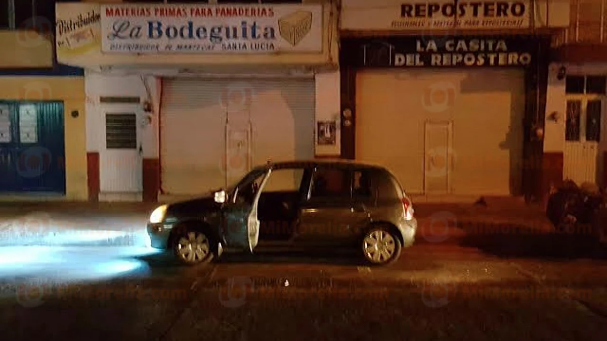 Conductor de un auto es asesinado a tiros en Zamora