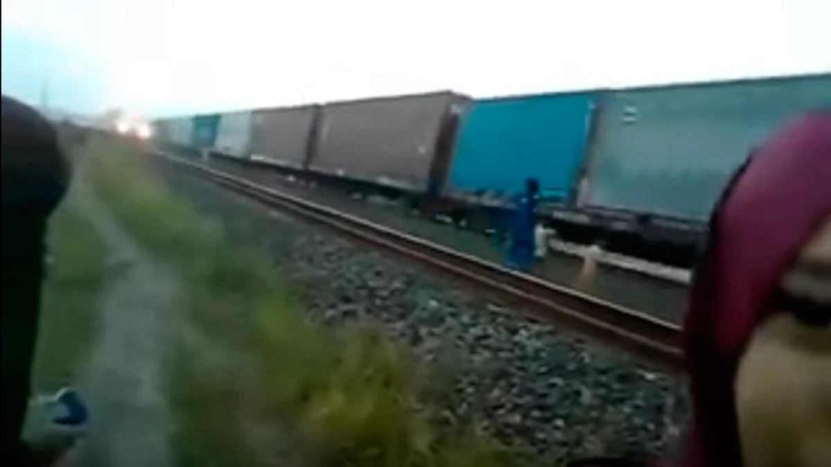Sin querer, graba terrible accidente mientras tomaba una selfie