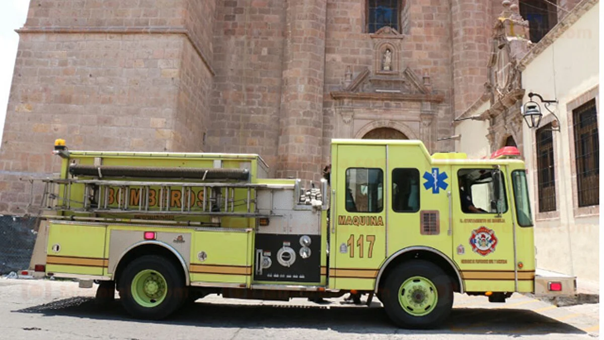 Cae albañil del campanario en el templo de San José en Morelia