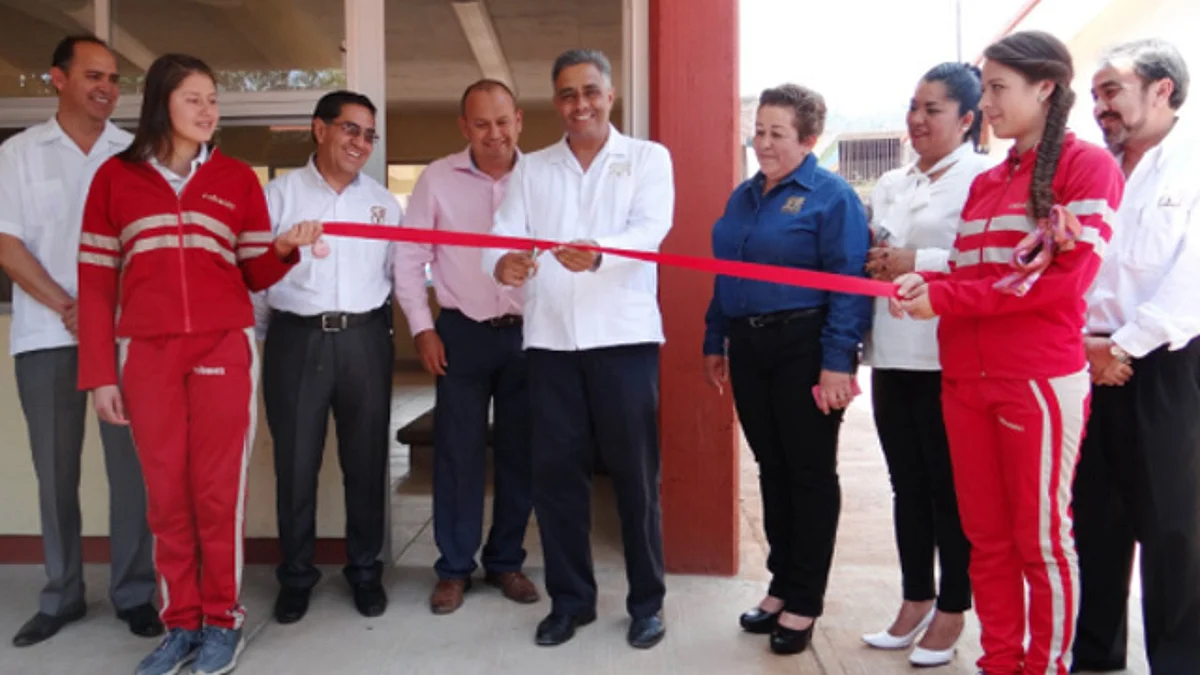 Fortalece Cobaem la infraestructura educativa de sus planteles