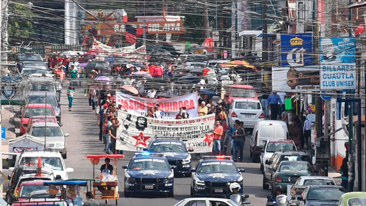Marcha CUL de CU a Palacio de Gobierno