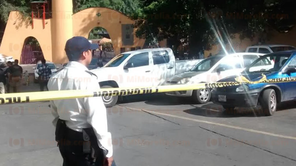 Ex ministerial de Cuernavaca es ultimado frente a su esposa e hija