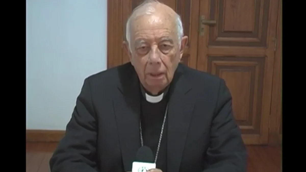 Video: Felicita Cardenal Alberto Suárez Inda a estudiantes egresados