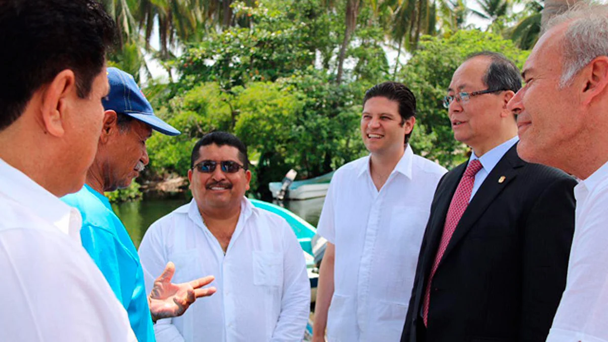 Alfonso Martínez apuesta al desarrollo regional con Lázaro Cárdenas