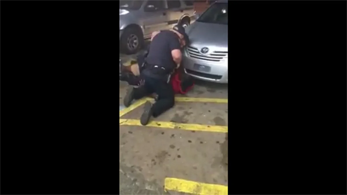 Video: Policías matan a afroamericano en Louisiana