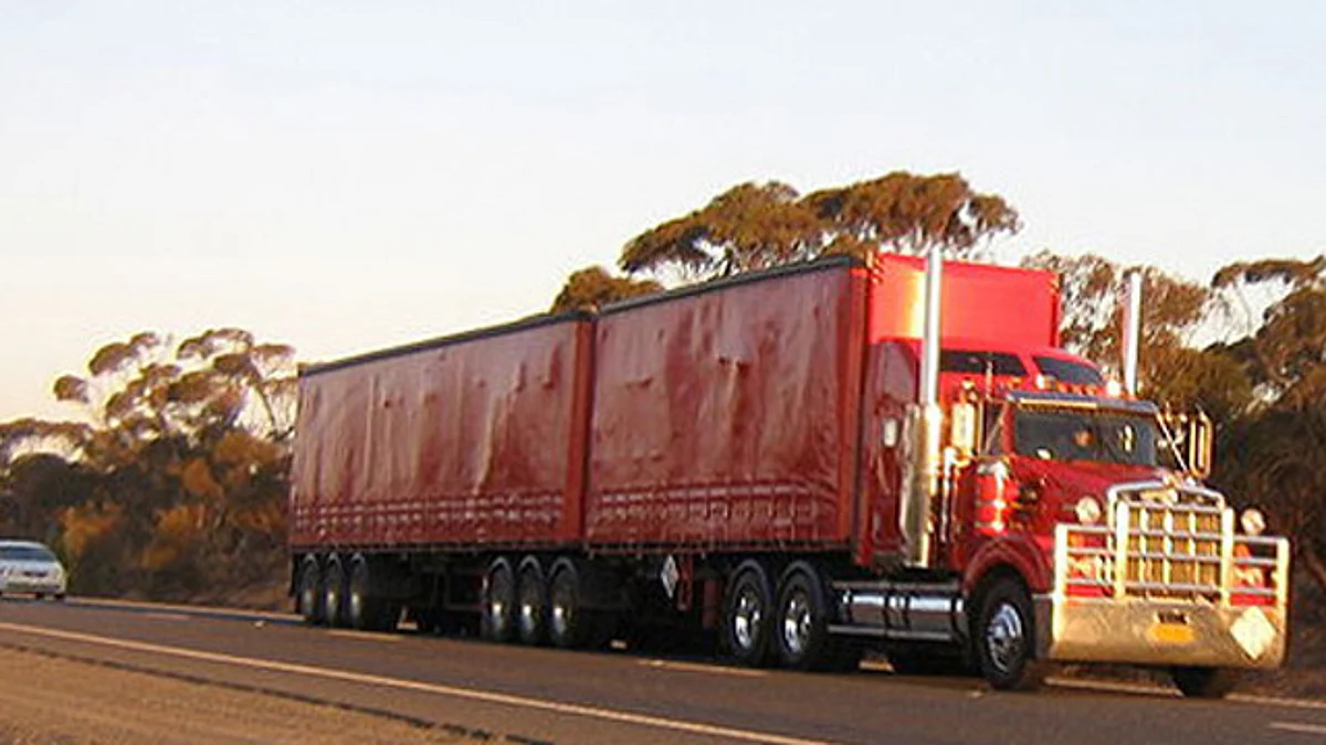 Autotransporte de carga con desventaja a nivel internacional por precio del combustible