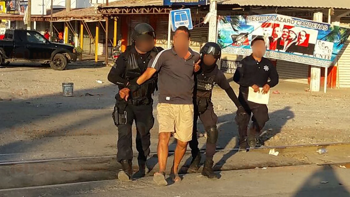 Detienen a seis centistas tras bloqueos en LC