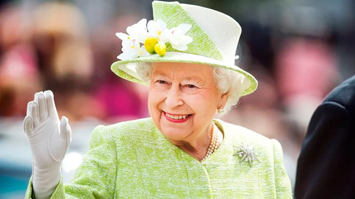 Reino Unido está de manteles largos, Reina Isabel cumple 91 años