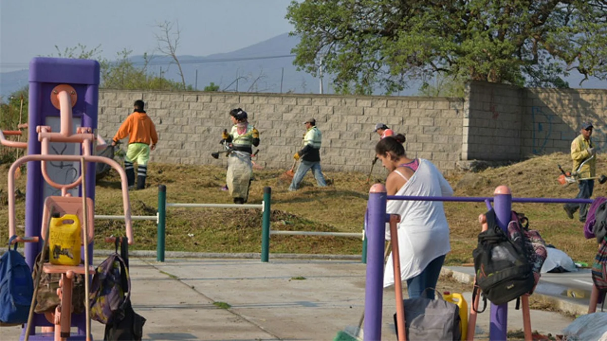 Gobierno moreliano y ciudadanía transforman área verde