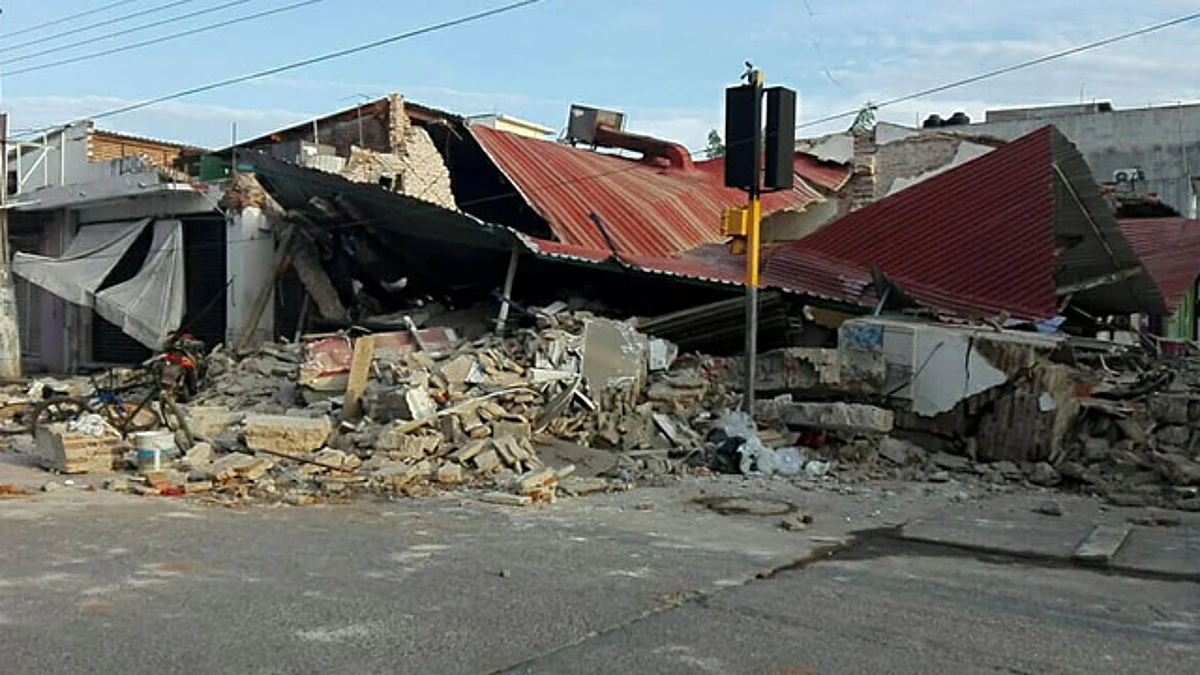 Texas se solidariza con México por el sismo