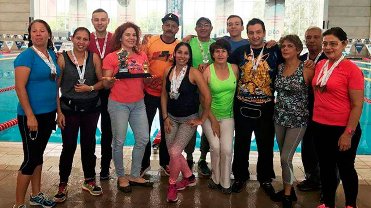 Ranas-IMDE refrenda triunfo en el Grand Prix de Natación Masters en Guanajuato