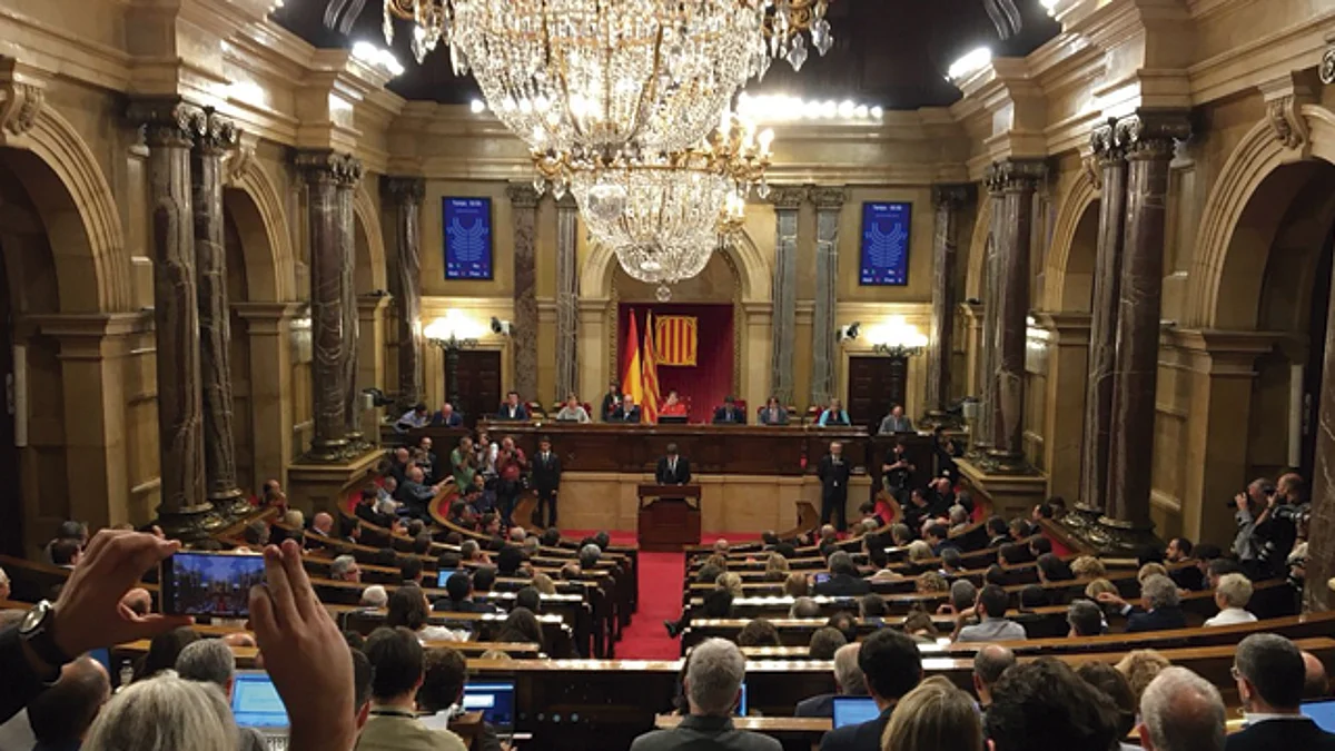 Cataluña sí será independiente de España, reitera Puigdemont