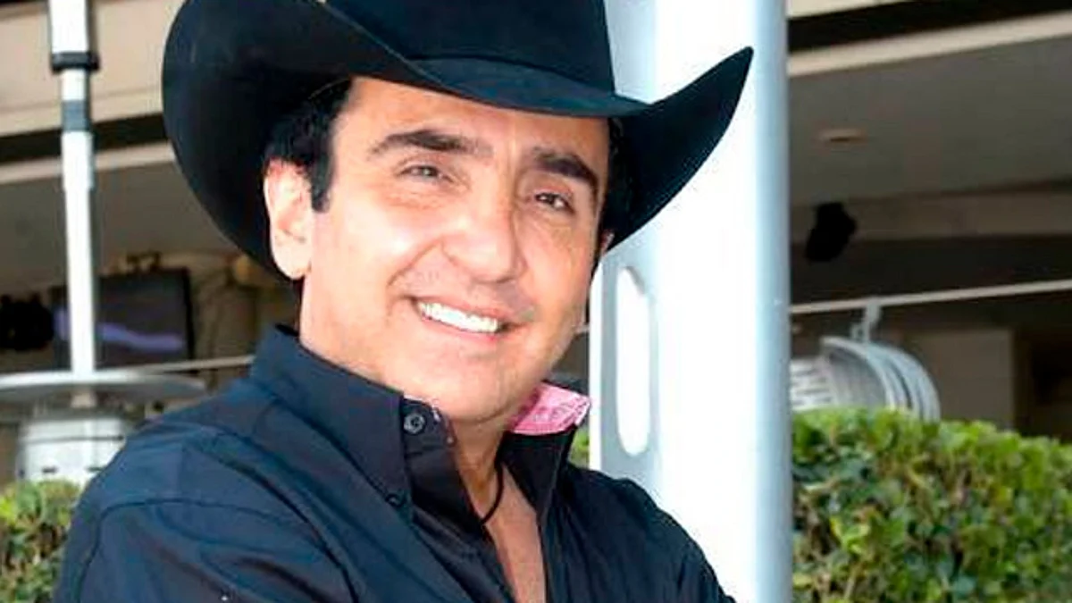 Vicente Fernández Jr. buscará candidatura independiente por Jalisco