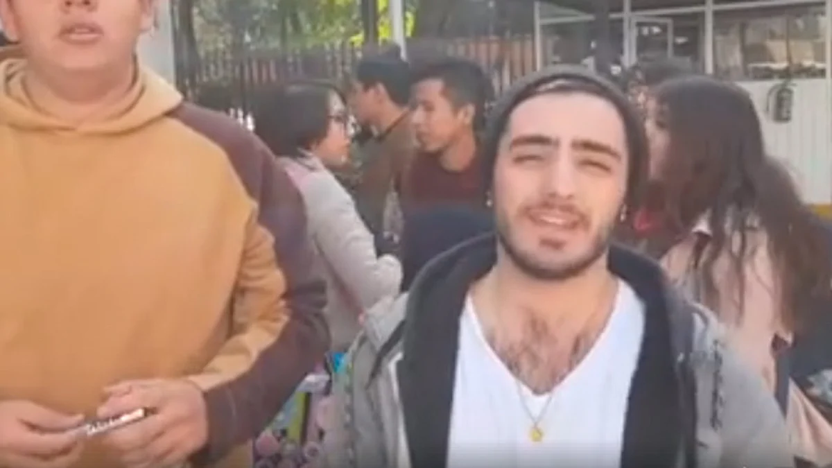 Video: ¿Maluma pidiendo donaciones?