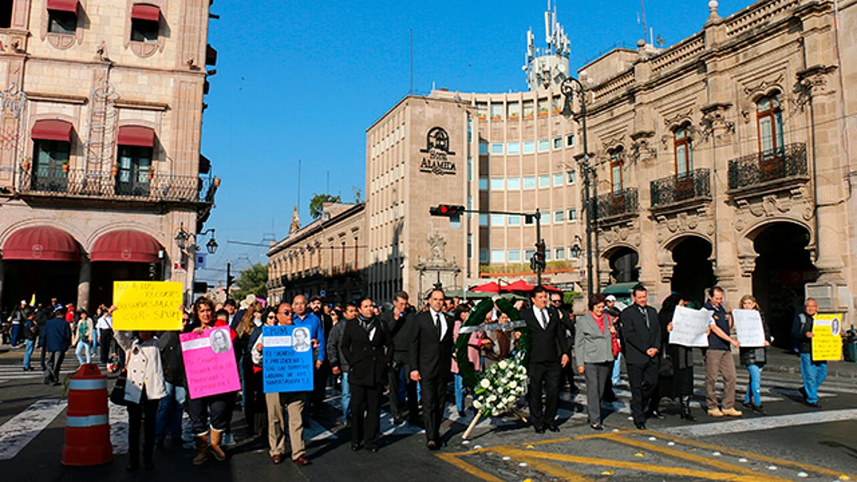Sindicatos de la UMSNH boicotean acto conmemorativo de Ocampo