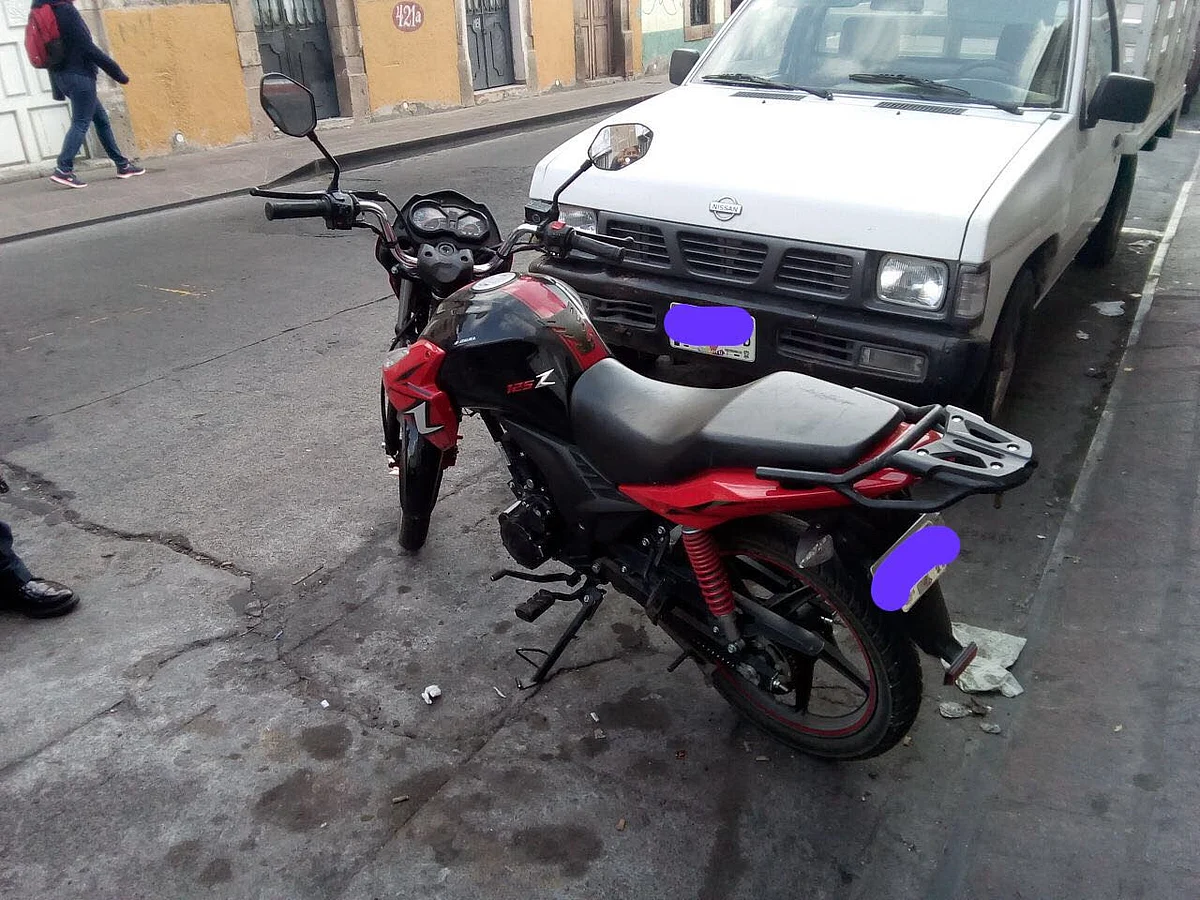 Policía de Morelia recupera dos motos robadas y detiene a presunto ladrón