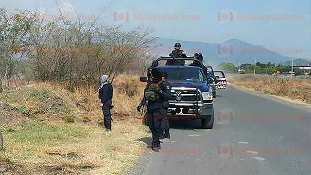 Policías recuperan camión refresquero que había sido robado