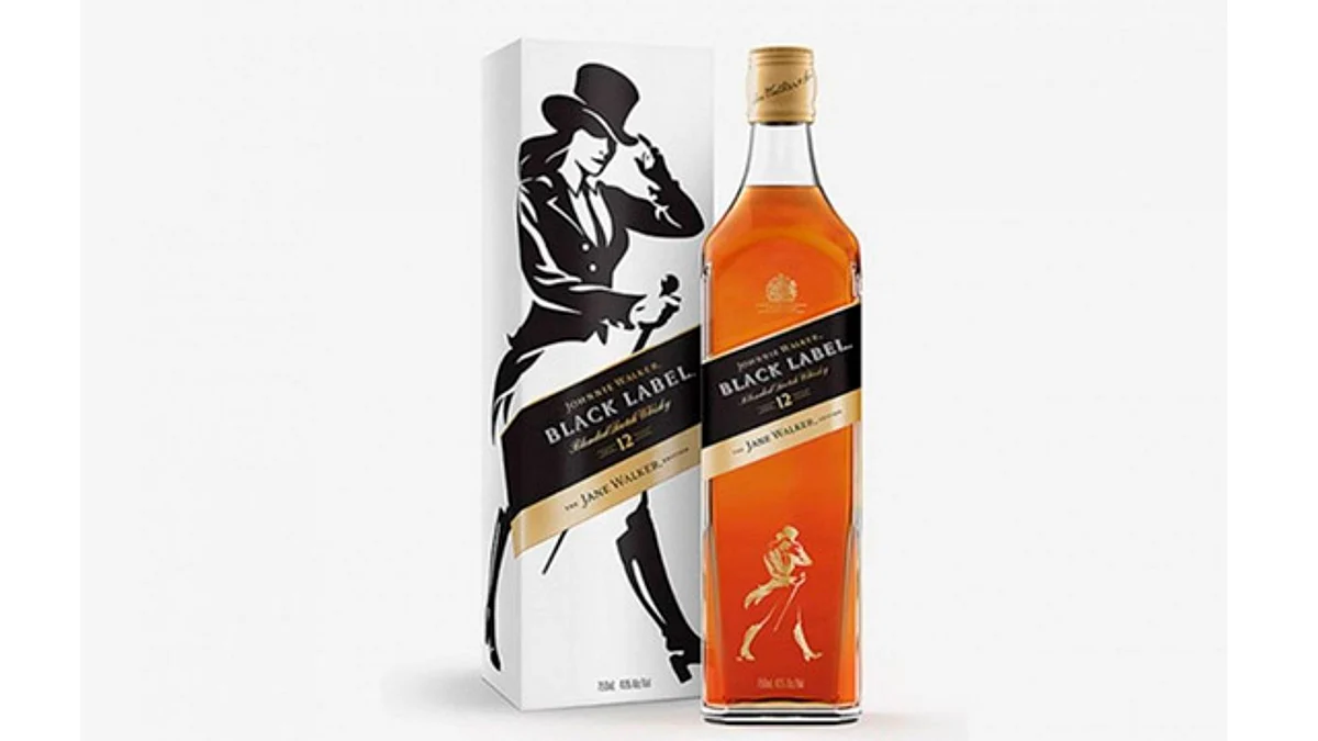Reemplazarán imagen de Johnnie Walker en las botellas