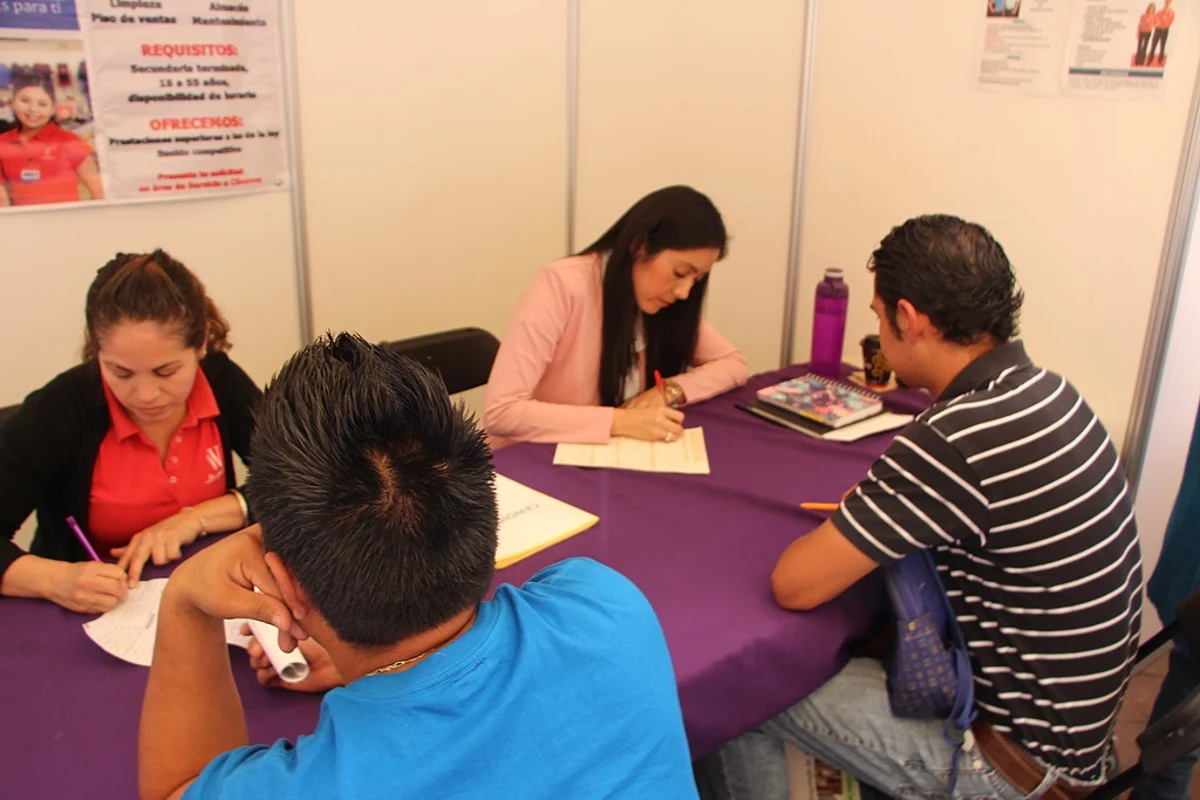Arranca la Feria Regional del Empleo en Zitácuaro