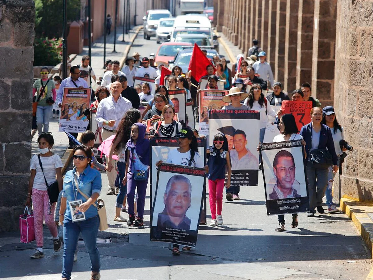 Episcopado invita a llevar fotos de quienes murieron víctimas de violencia a iglesias