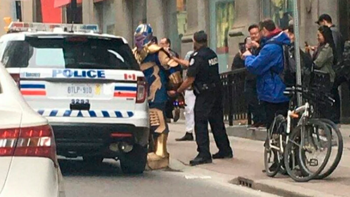 Policía de Toronto arresta a “Thanos” por alterar el orden público