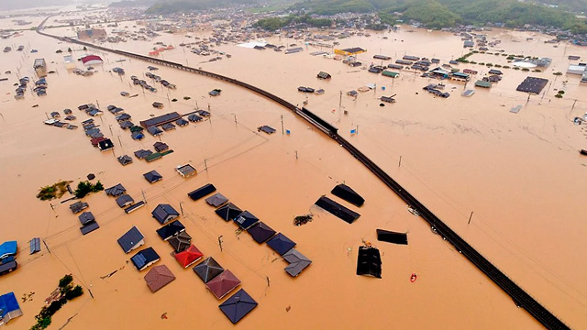 Lluvias torrenciales dejan 114 muertos en Japón