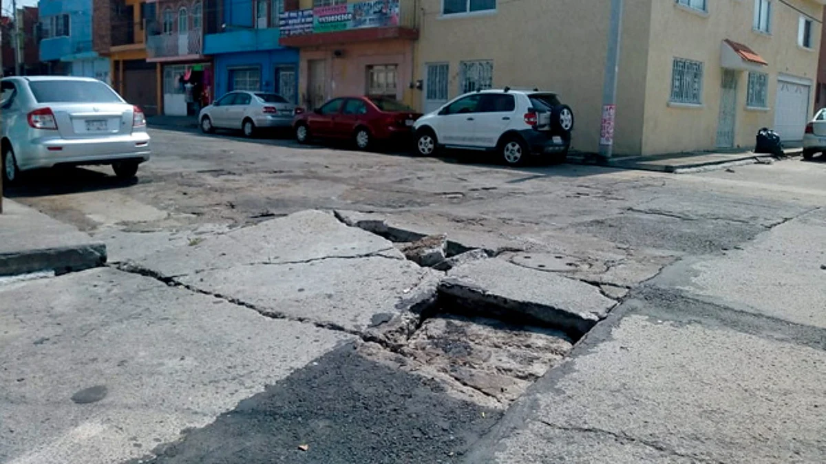 Colonia Vasco de Quiroga con afectaciones en calles tras tormenta del domingo