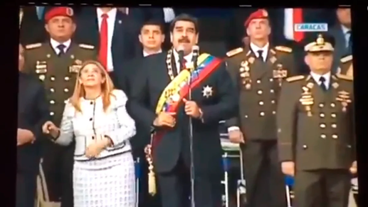 Evacuan a Nicolás Maduro por presunto atentado durante evento oficial