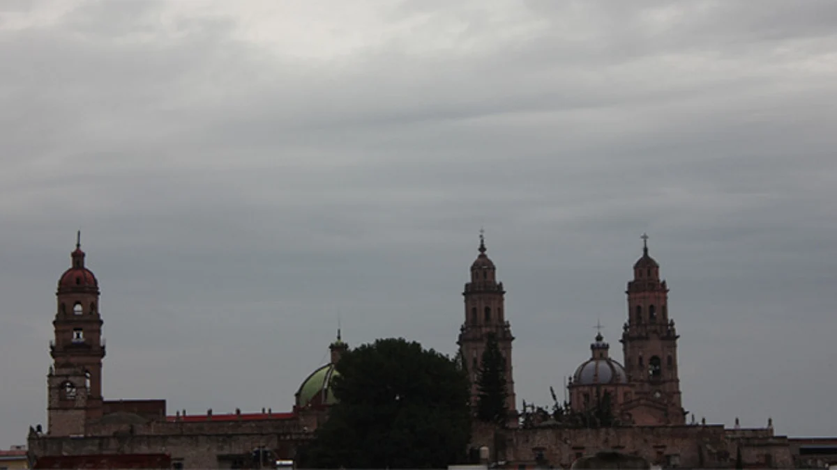 Hoy será un sábado nublado en la capital michoacana: SMN