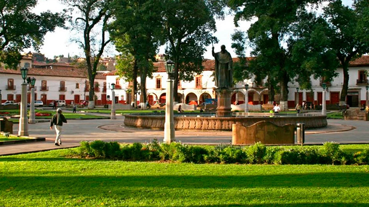 UMSNH abre convocatoria para inglés y purépecha en Pátzcuaro