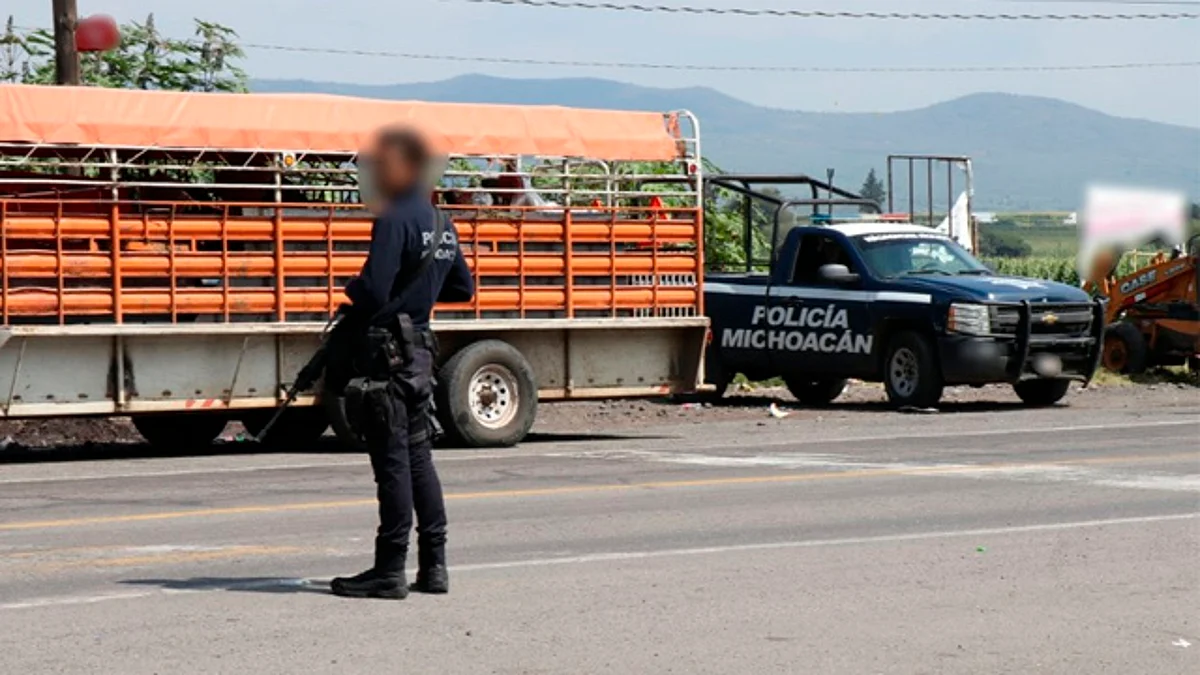 Desplieguan operativo en las regiones Apatzingán, Lázaro Cárdenas y Zamora