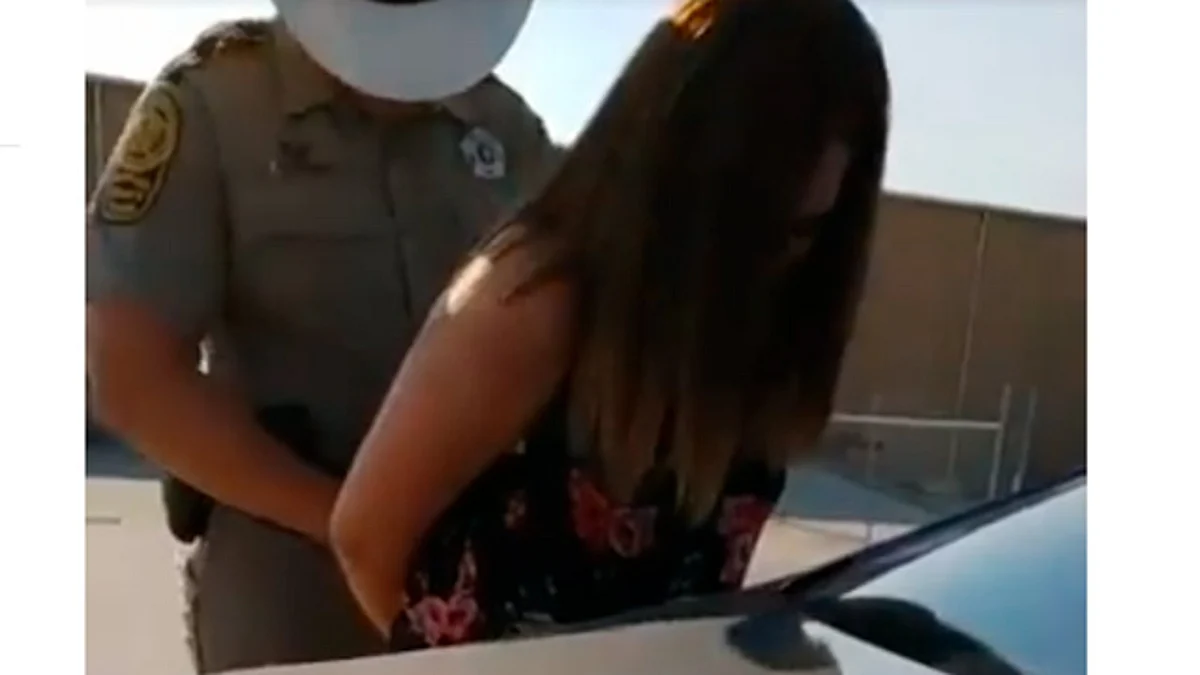Arrestan a locutora por realizar “La Chona Challenge” en EU