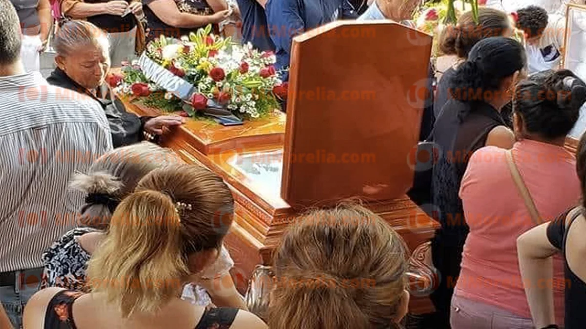 Sepultan a los cuatro jóvenes que fueron víctimas de balacera en La Mira