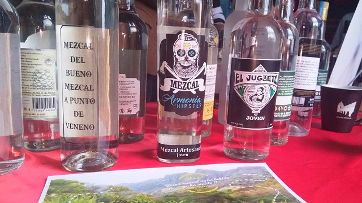 Retoman la Ruta del Mezcal en Michoacán