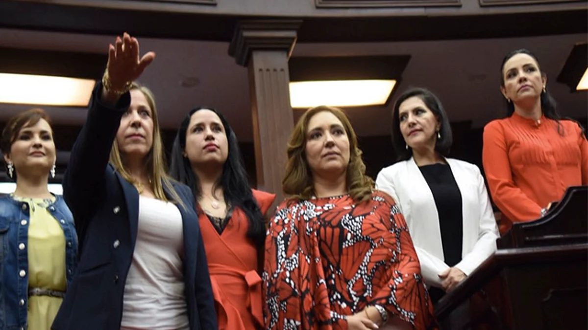 Eligen a Patricia Villalón titular del órgano interno de control del IMAIP