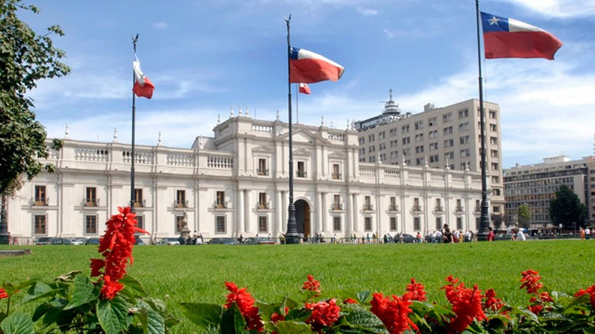 Podrán nicolaitas realizar estudios de maestría en la Universidad Católica de Chile