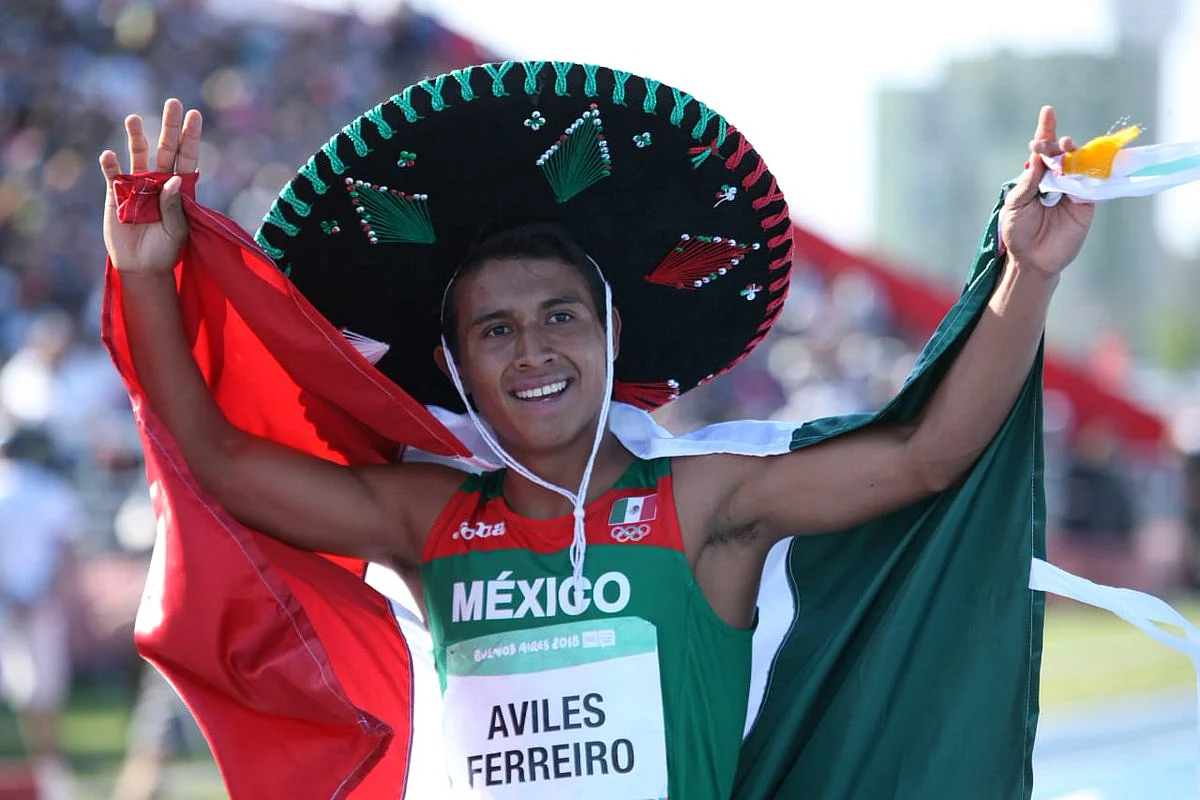 Luis Avilés gana oro en los 400m planos de Buenos Aires
