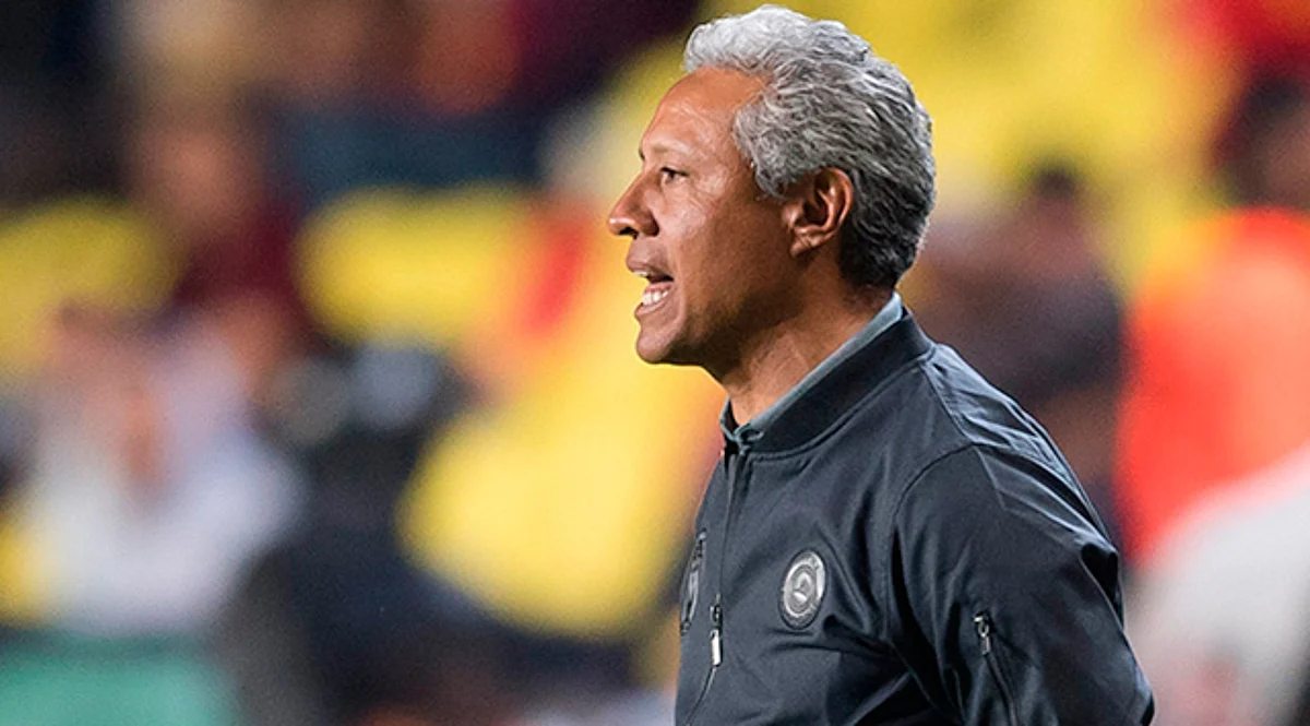 Necesitamos hacernos fuertes para estar en Liguilla: Roberto Hernández