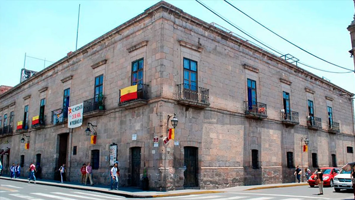 Propone Ramiro Peña que estados ayuden para mantener a foráneos en casas de estudiante
