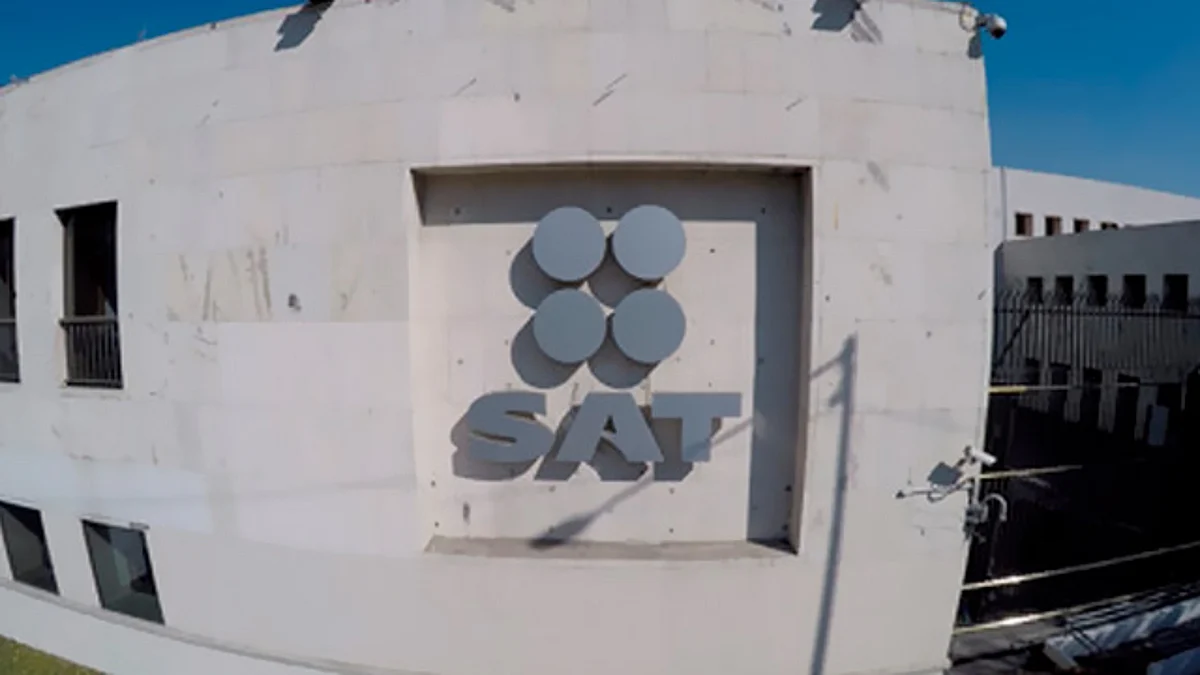 SAT confirma recorte de personal