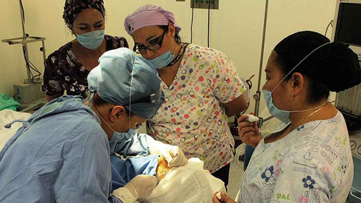 Implanta IMSS córneas, piel y tejido músculo esquelético a michoacanos