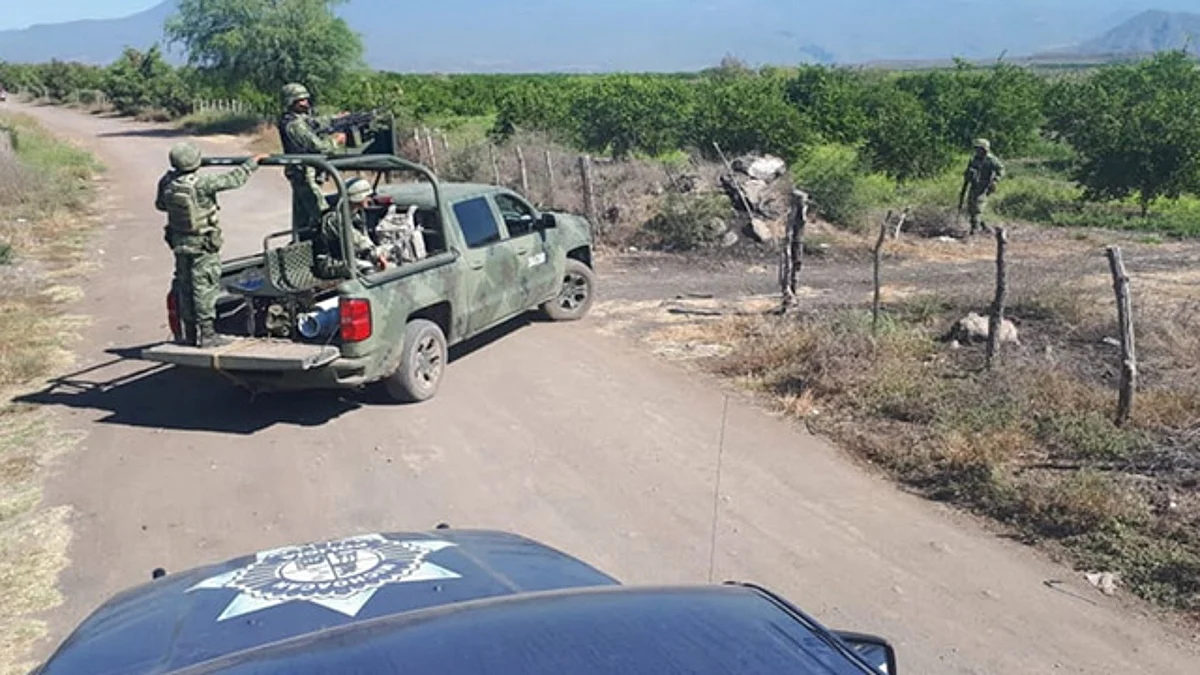 Despliegan elementos de la Sedena y GN en Tepalcatepec