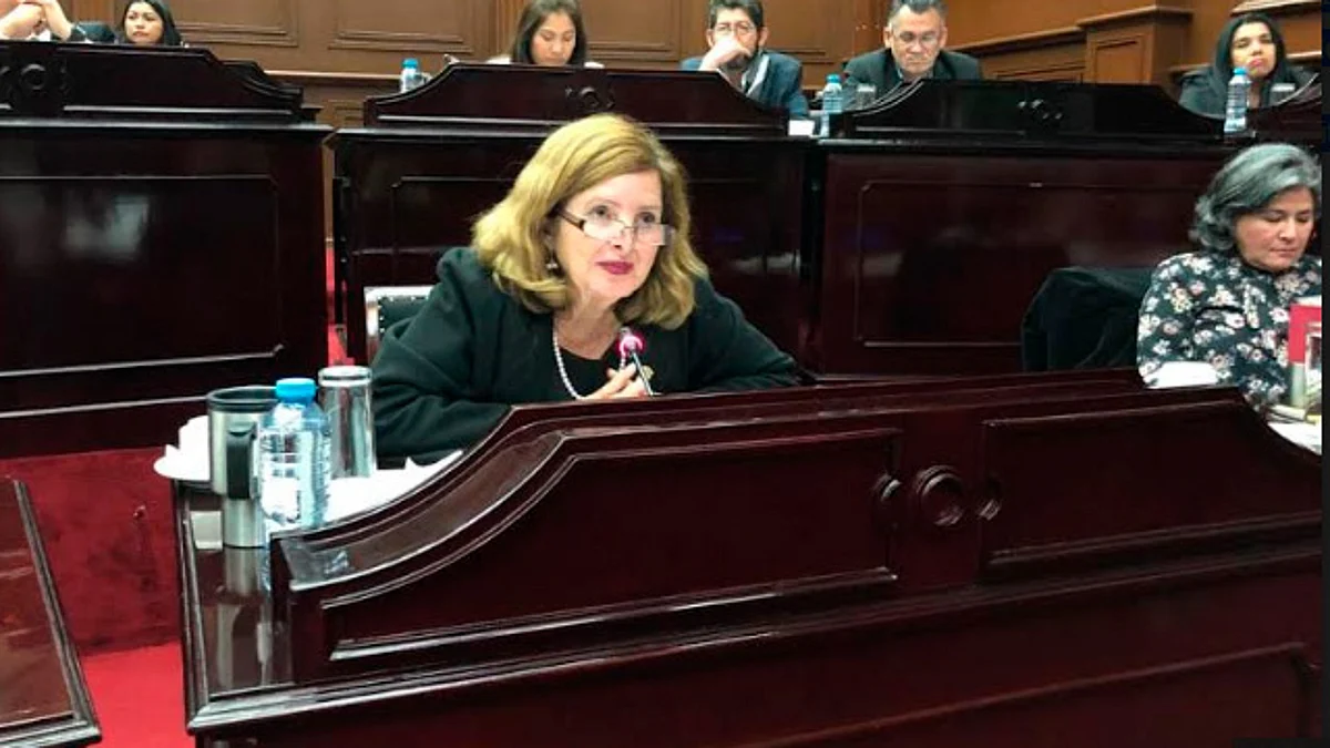 Solicita diputada reducción en precio de derechos del Registro Civil