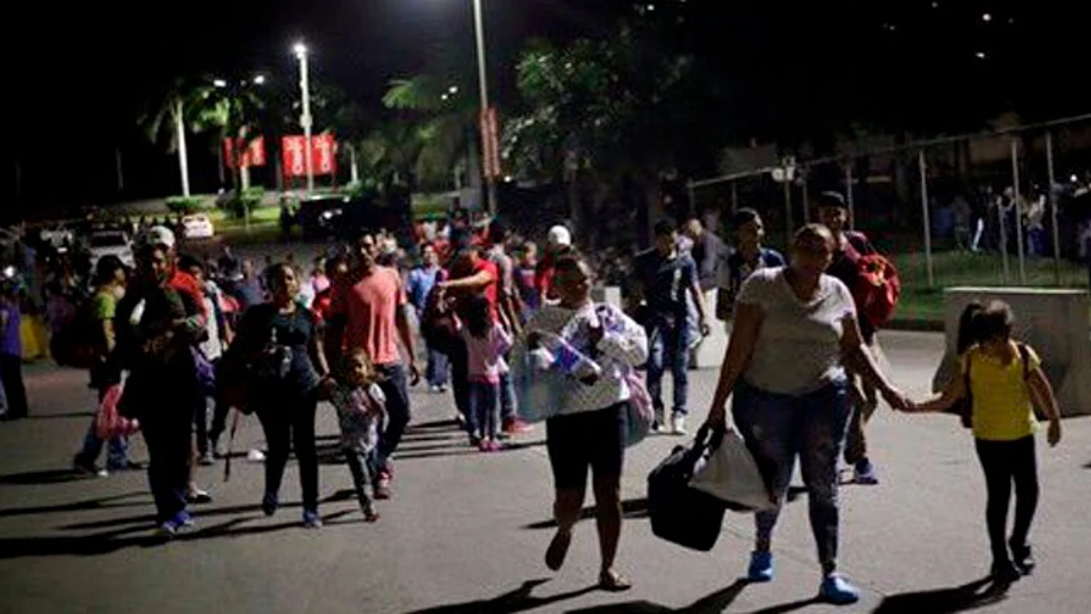 Sale nueva caravana migrante hacia México