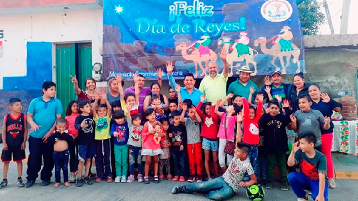 Festeja Antorcha el tradicional Día de Reyes en Jacona
