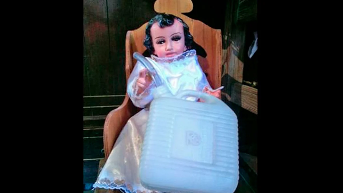 Conoce al Santo Niño Huachicolero