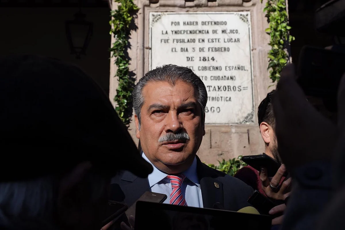 Raúl Morón se pronuncia por acuerdo en el tema magisterial
