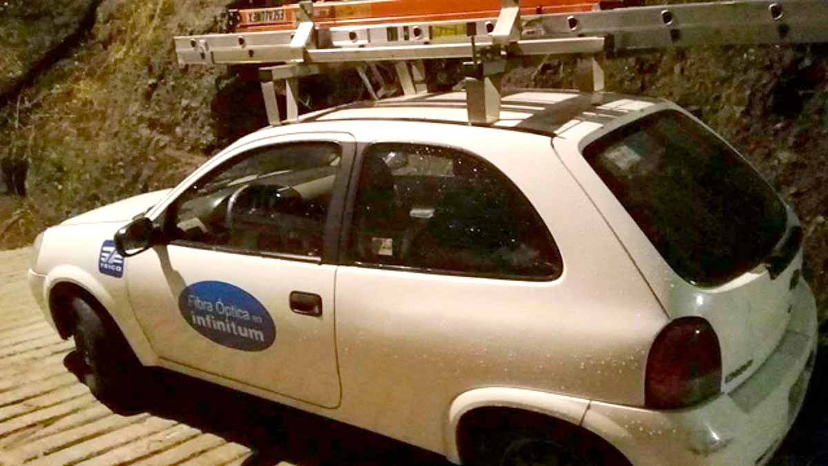 Tras fallas en servicio, investigan robo de equipo de Telmex en Uruapan